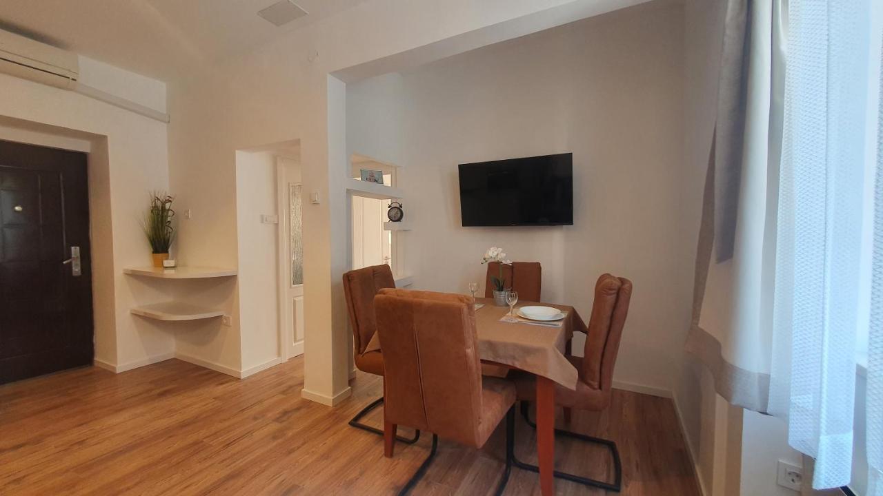 Istrianka Apartment Pula Buitenkant foto